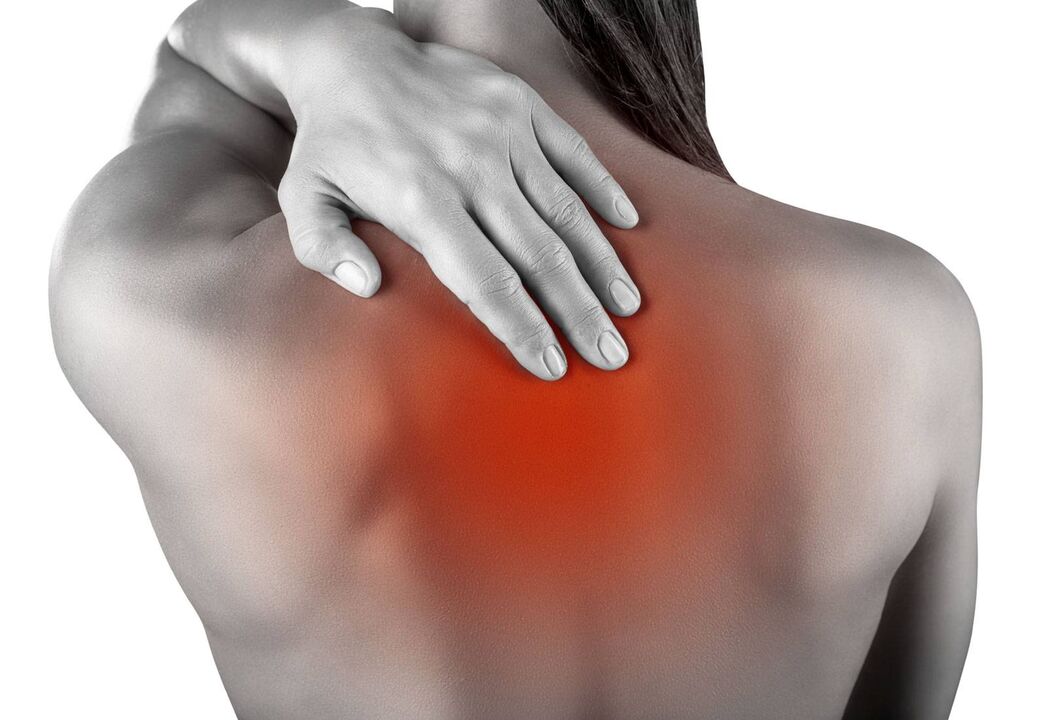 Біль – основний симптом осеохондрозу хребта